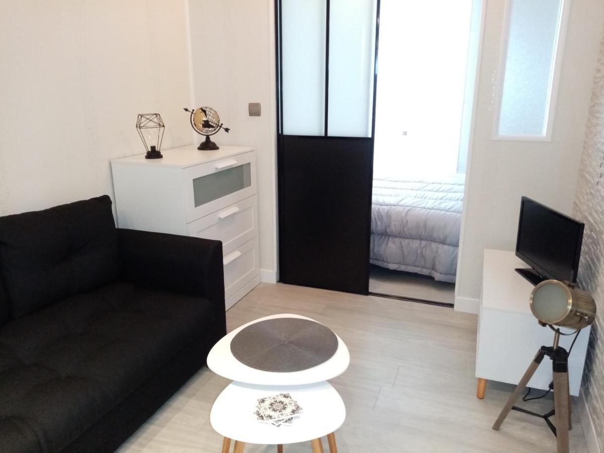 Le Petit Saint Bernard Apartment Dijon Bagian luar foto